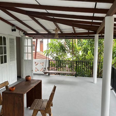 Avalon Apartment Weligama Luaran gambar