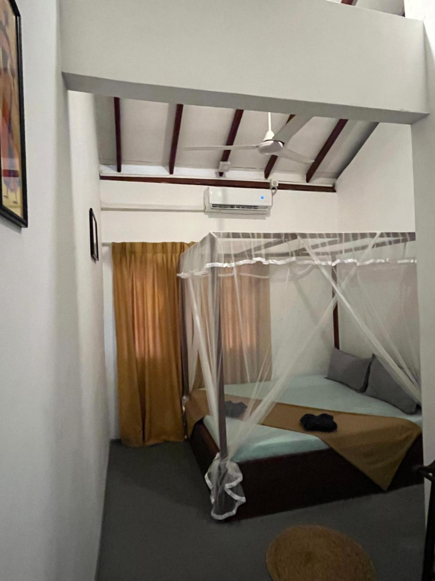 Avalon Apartment Weligama Luaran gambar