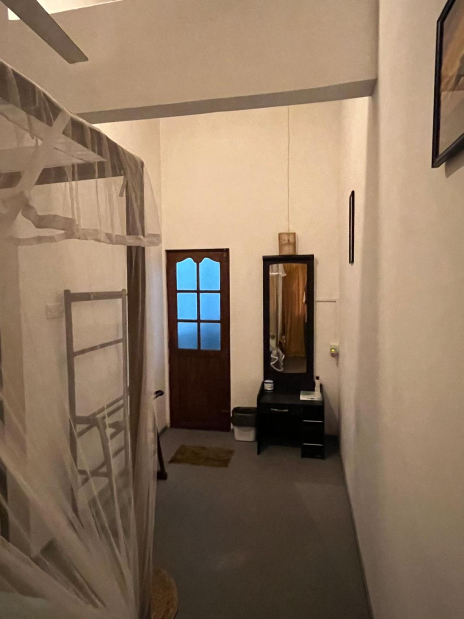Avalon Apartment Weligama Luaran gambar